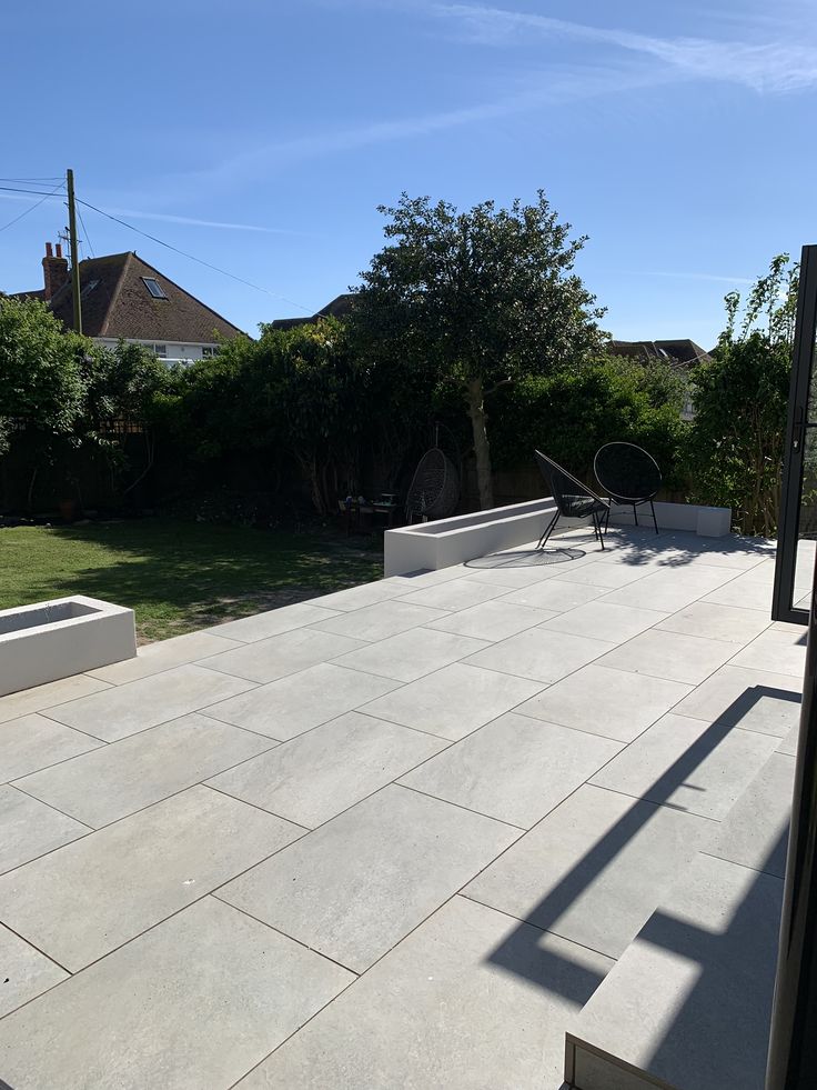 How to Lay Paving Slabs: A Step-by-Step Guide by Stone Footing Ltd