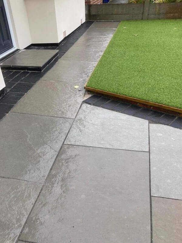Tandur Grey Limestone Flagstones 900x600 mm Mix Patio Pack - natural, durable paving slabs for patios and gardens by Stone Footing Ltd