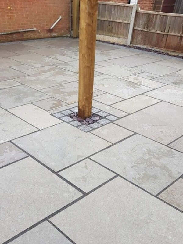 Tandur Grey Limestone Flagstones Mix Patio Pack - stylish, weather-resistant paving slabs for patios and walkways