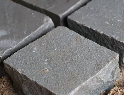 Kandla Grey Sandstone Cobbles