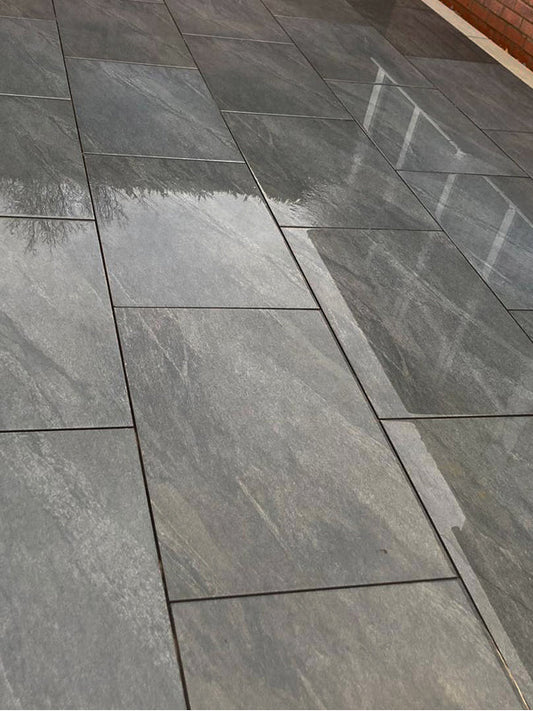 Anthracite Dark Porcelain Paving Slabs 900x600 mm – Deep charcoal tones with a modern matte finish for contemporary patios.