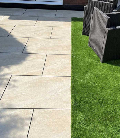 Dome Beige Paving Slabs – warm beige outdoor tiles with a natural textured finish, perfect for classic and elegant patios